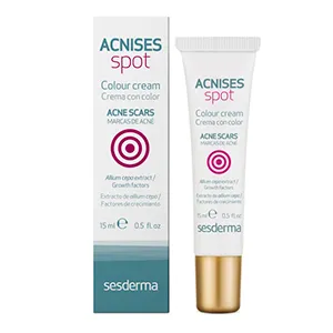 Acnises
